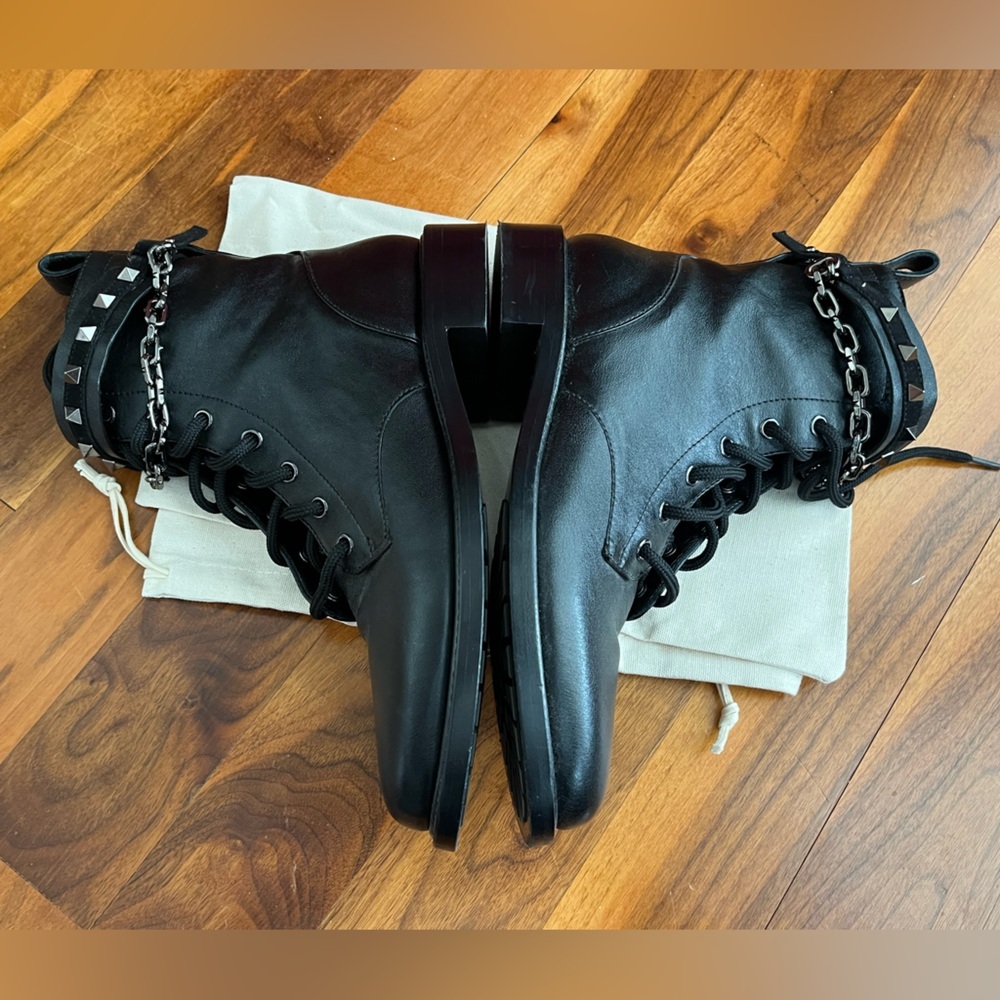 VALENTINO GARAVANI
Rockstud Chain Leather Combat Boots, LIKE NEW - Picture 8 of 16